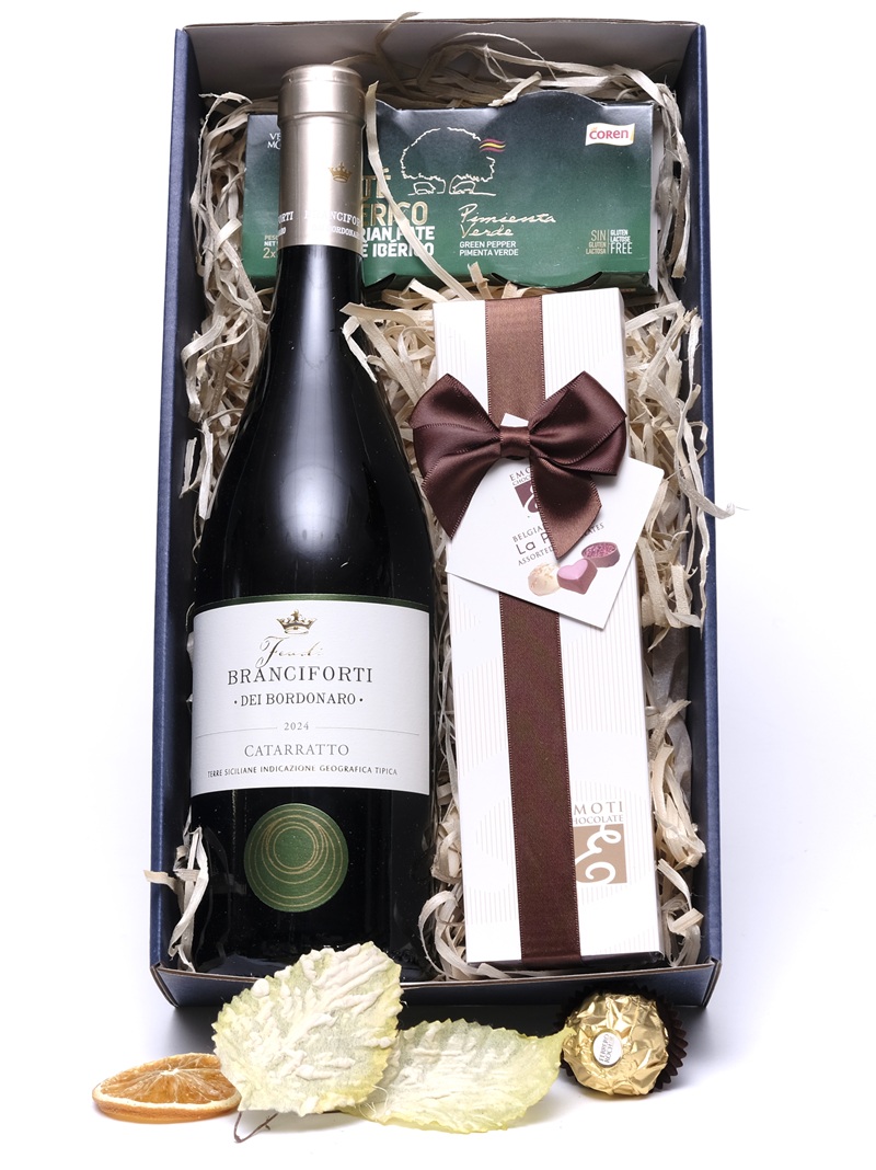 Darčekový balíček Elegant - talianske víno a čokoládové pralinky